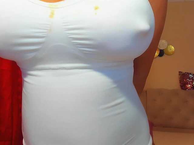 DangerDiana live cam on BongaCams