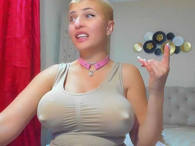 DangerDiana live cam on BongaCams