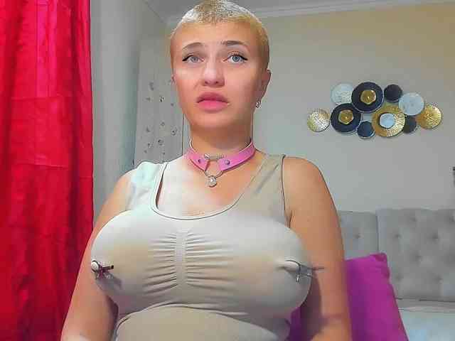 MomHornyy webcam