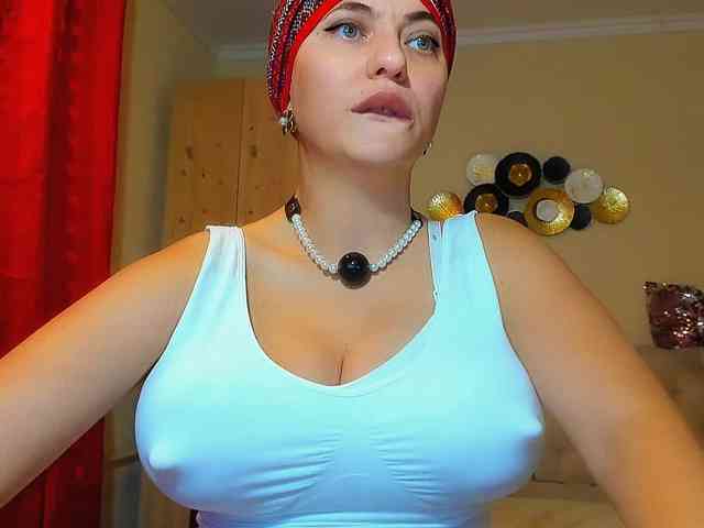MomHornyy