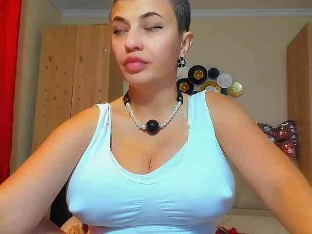 MomHornyy