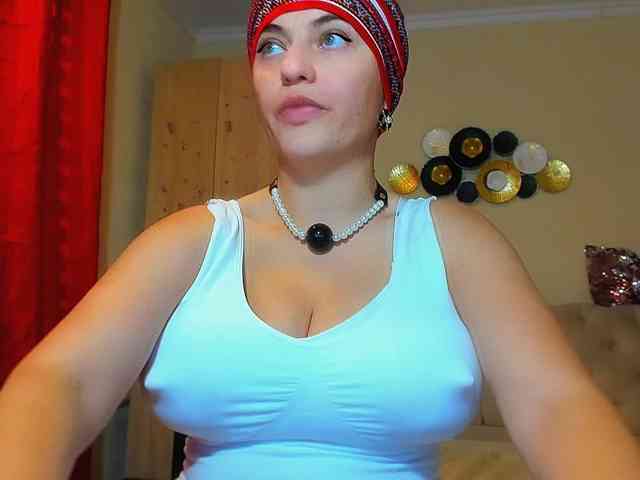 MomHornyy