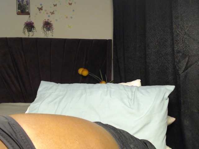 Curvyzaraa