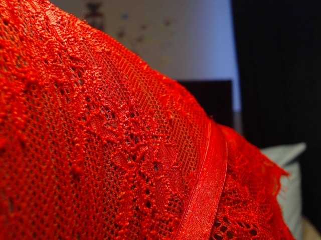Curvyzaraa