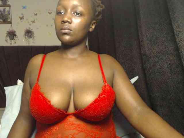 Curvyzaraa