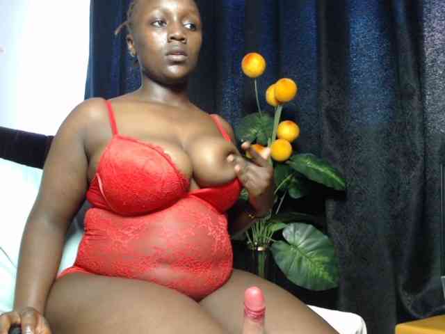 Curvyzaraa