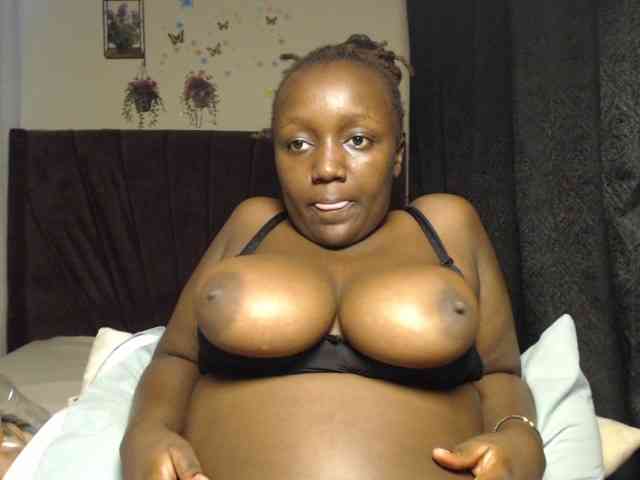 Curvyzaraa