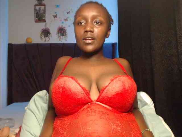 Curvyzaraa
