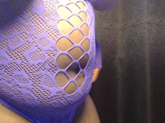 Curvyzaraa