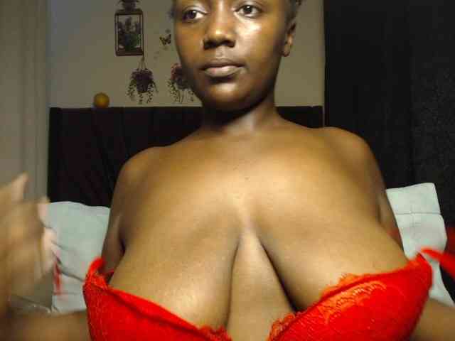 Curvyzaraa