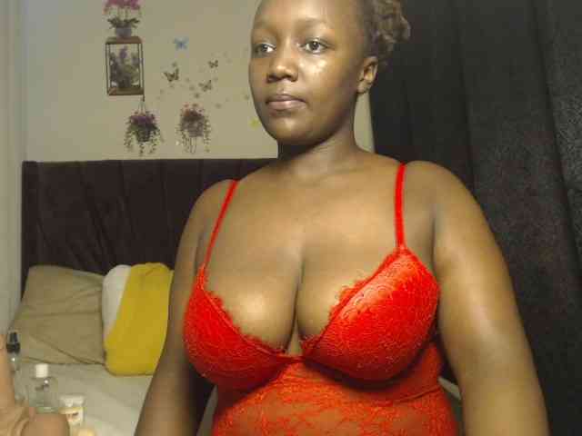 Curvyzaraa