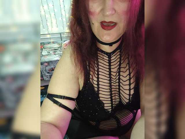 SabrinaXlovess live cam on BongaCams