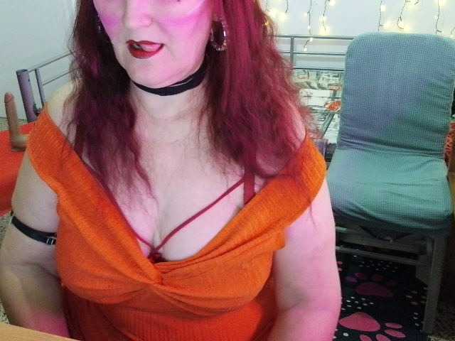 SabrinaXlovess live cam preview