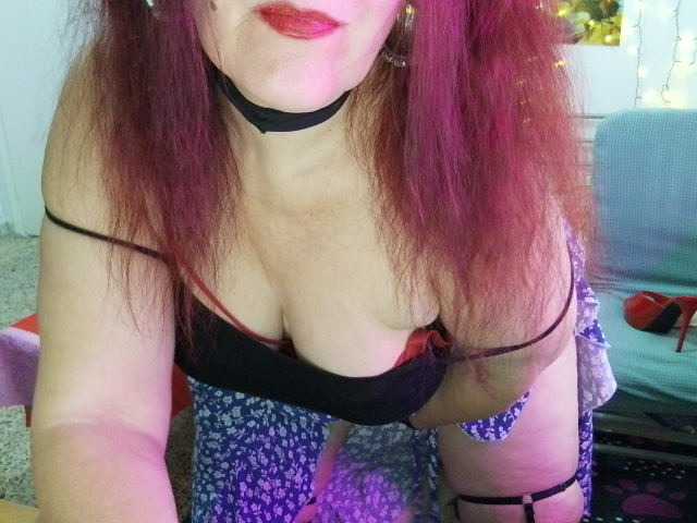 SabrinaXlovess live cam preview