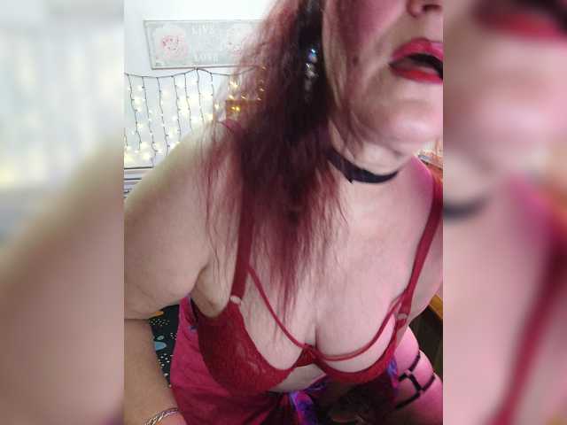 SabrinaXlovess live cam on BongaCams
