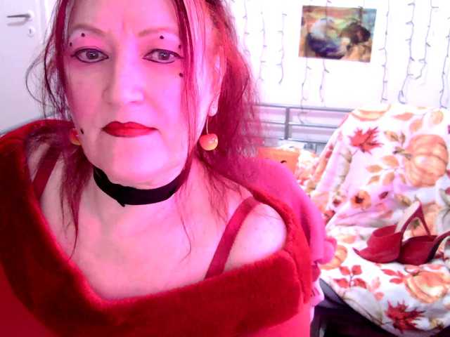 SabrinaXlovess live cam on BongaCams