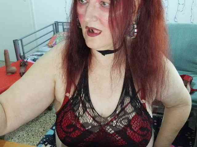 SabrinaXlovess webcam