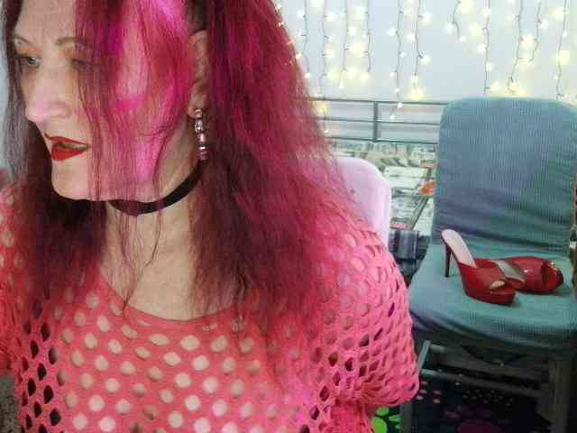 Model: SabrinaXlovess