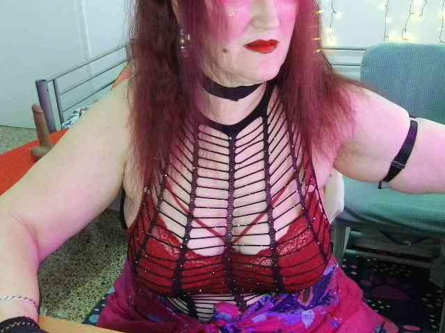 SabrinaXlovess webcam