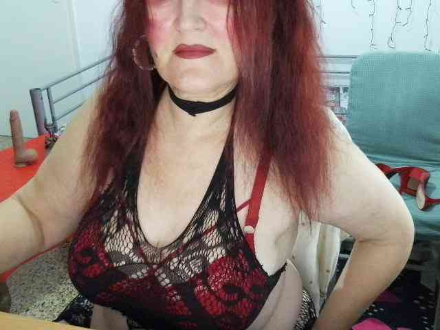 SabrinaXlovess webcam