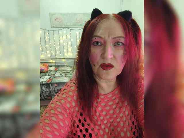 SabrinaXlovess webcam