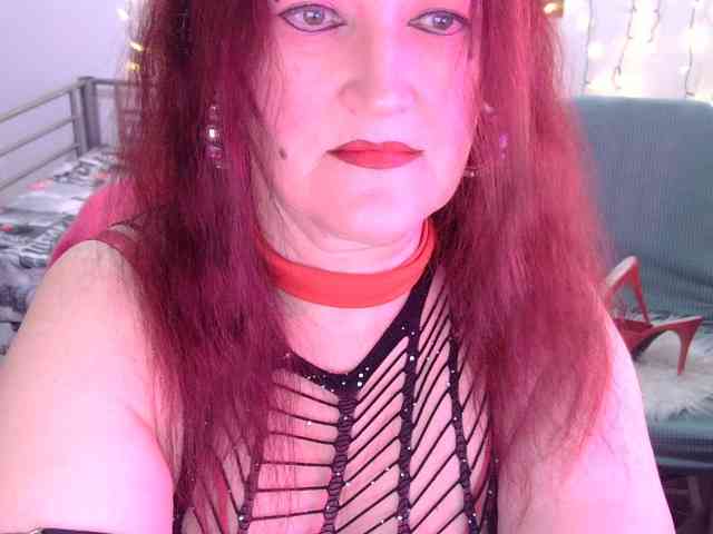 Model: SabrinaXlovess