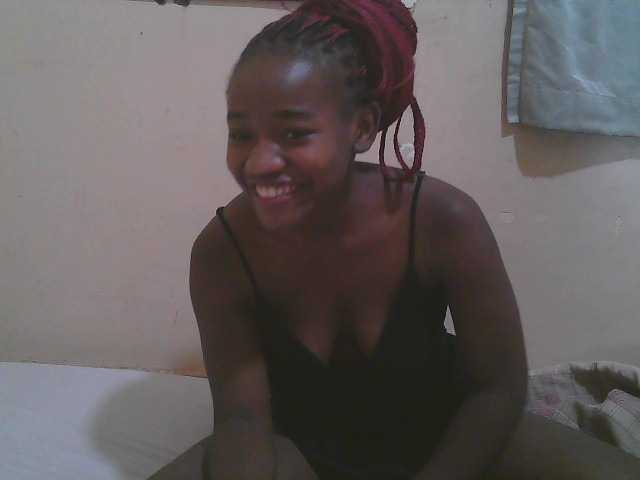 Sparkling-divah live cam on BongaCams
