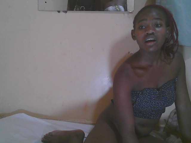 Sparkling-divah live cam on BongaCams