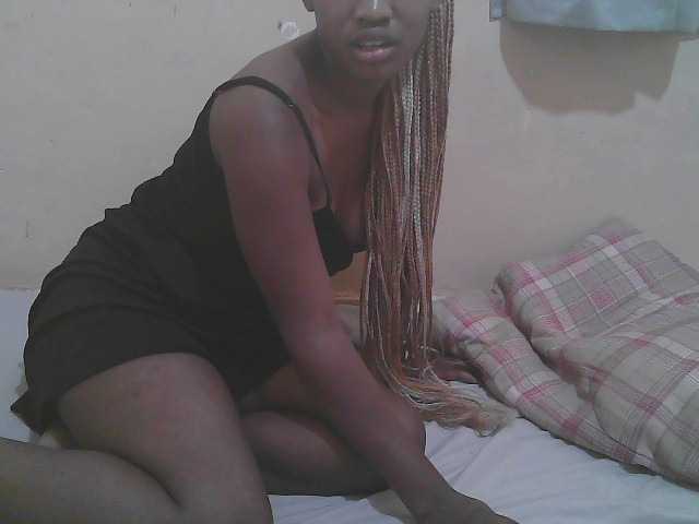 Sparkling-divah live cam on BongaCams