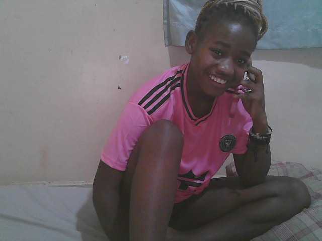 Sparkling-divah live cam on BongaCams