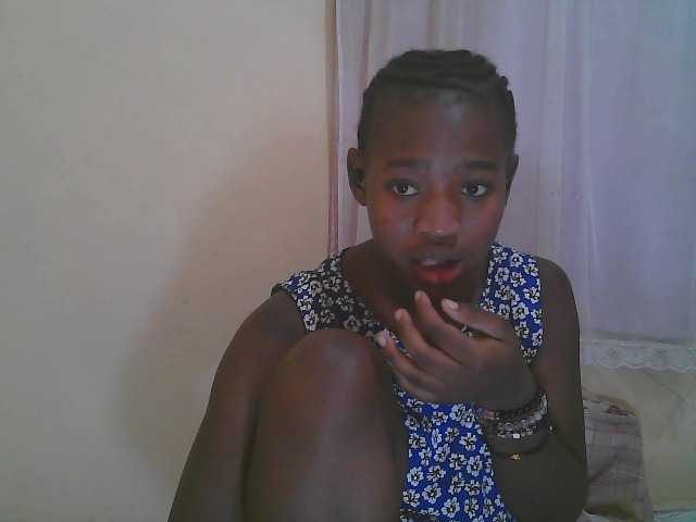 Sparkling-divah live cam on BongaCams