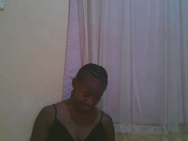 Sparkling-divah live cam on BongaCams