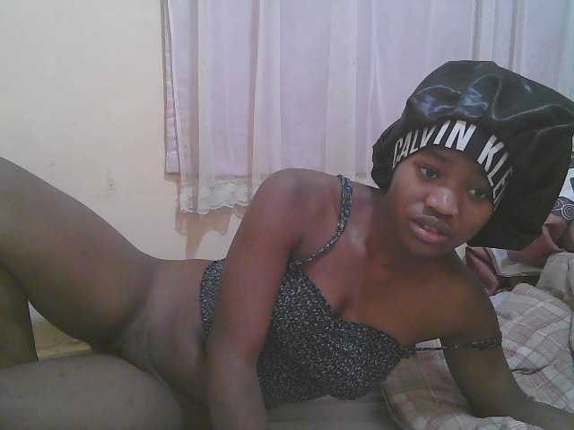 Sparkling-divah live cam on BongaCams