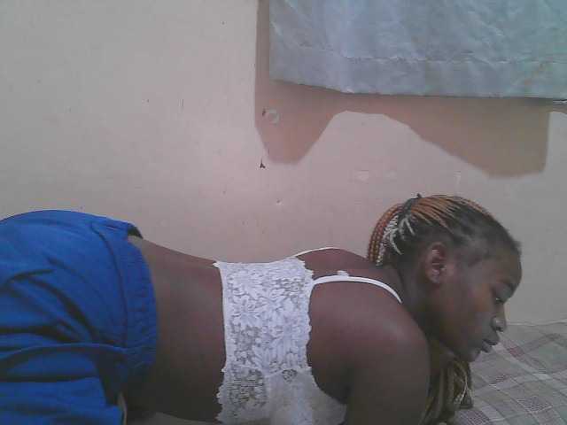 Sparkling-divah live cam on BongaCams