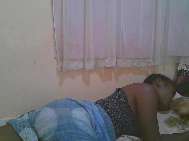 Sparkling-divah live cam on BongaCams