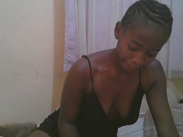 Sparkling-divah live cam on BongaCams