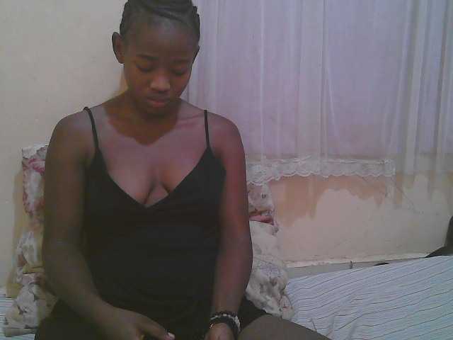 Sparkling-divah live cam on BongaCams