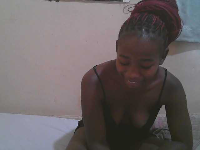 Sparkling-divah live cam on BongaCams