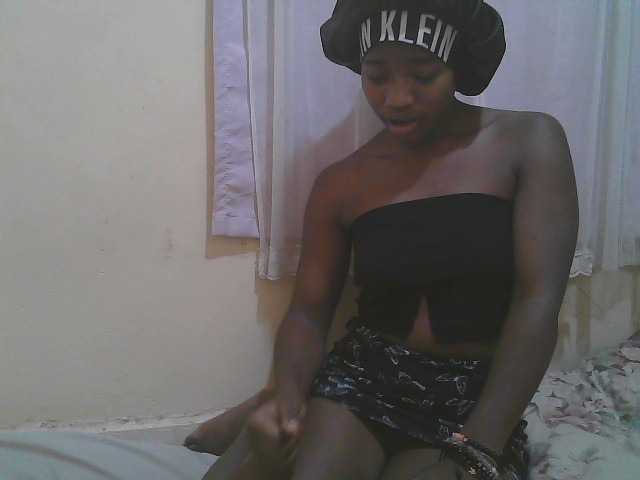 Sparkling-divah live cam on BongaCams