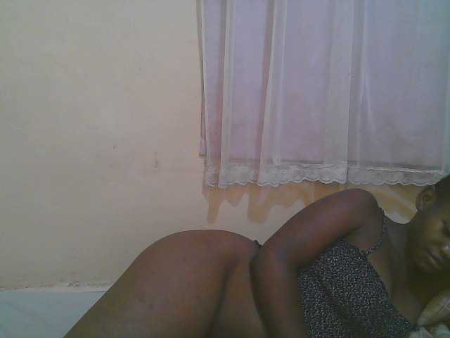 Sparkling-divah live cam on BongaCams