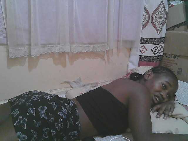 Sparkling-divah live cam on BongaCams