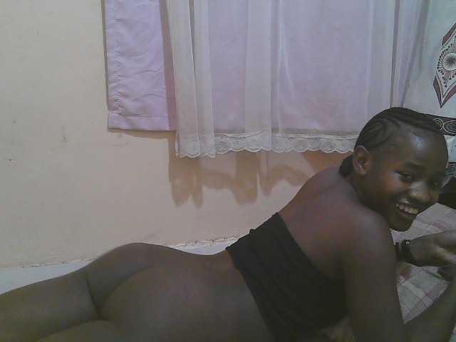 Sparkling-divah webcam