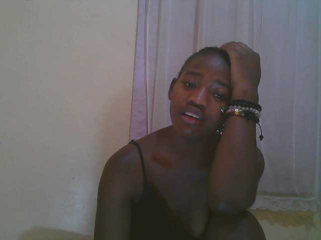 Sparkling-divah live cam on BongaCams
