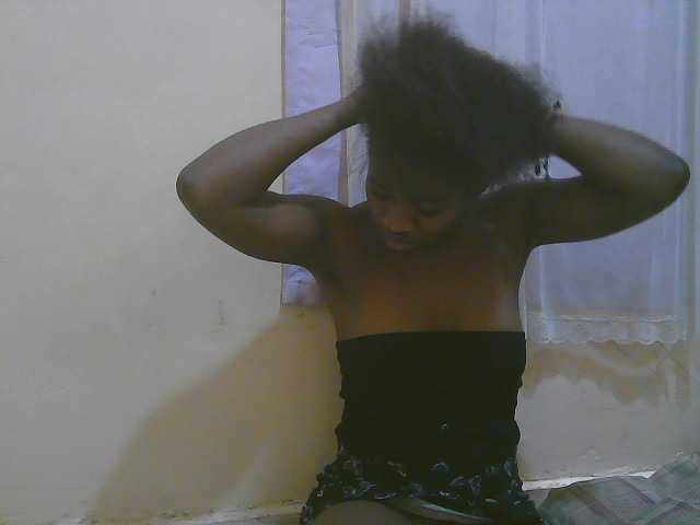 Sparkling-divah live cam on BongaCams