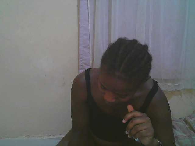 Sparkling-divah live cam on BongaCams