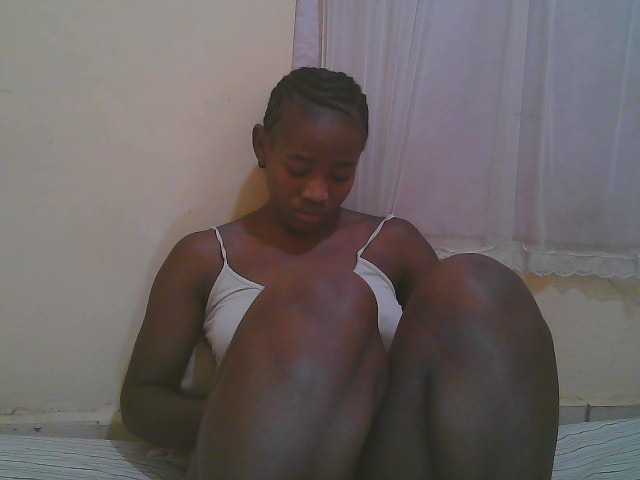 Sparkling-divah live cam on BongaCams