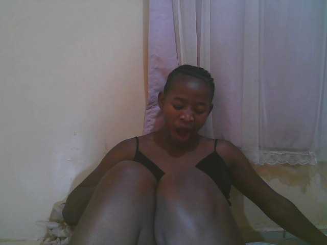 Sparkling-divah live cam on BongaCams