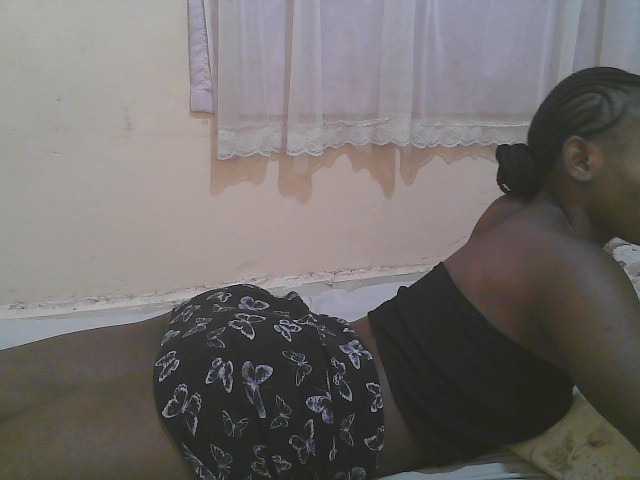 Sparkling-divah live cam on BongaCams