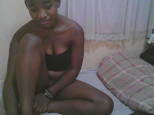Sparkling-divah live cam on BongaCams
