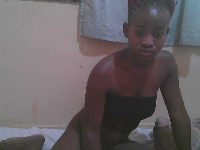 Sparkling-divah live cam on BongaCams
